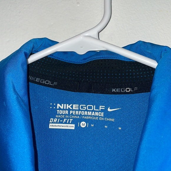 Size M Men’s Nike Blue and Grey Gold Tee Polo Shirt - Picture 2 of 3